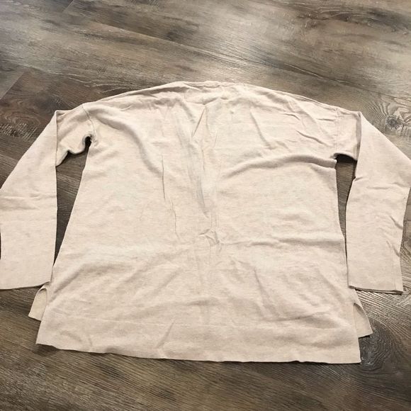 🍁50% Off Sale 🍁 Gap Sweater - Picture 3 of 7